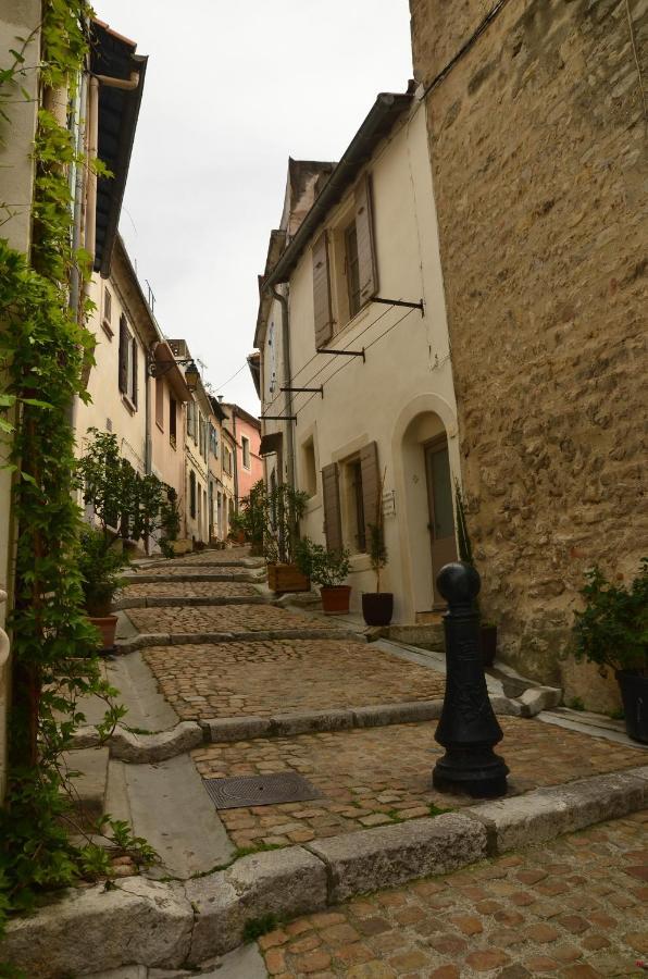 Apartmán Aux Pieds Des Arenes Arles Exteriér fotografie