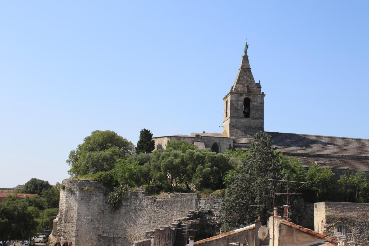 Apartmán Aux Pieds Des Arenes Arles Exteriér fotografie